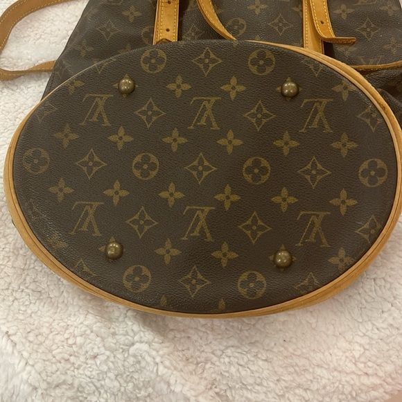 Authentic Monogram Louis vuttion bucket bag - Picture 10 of 10